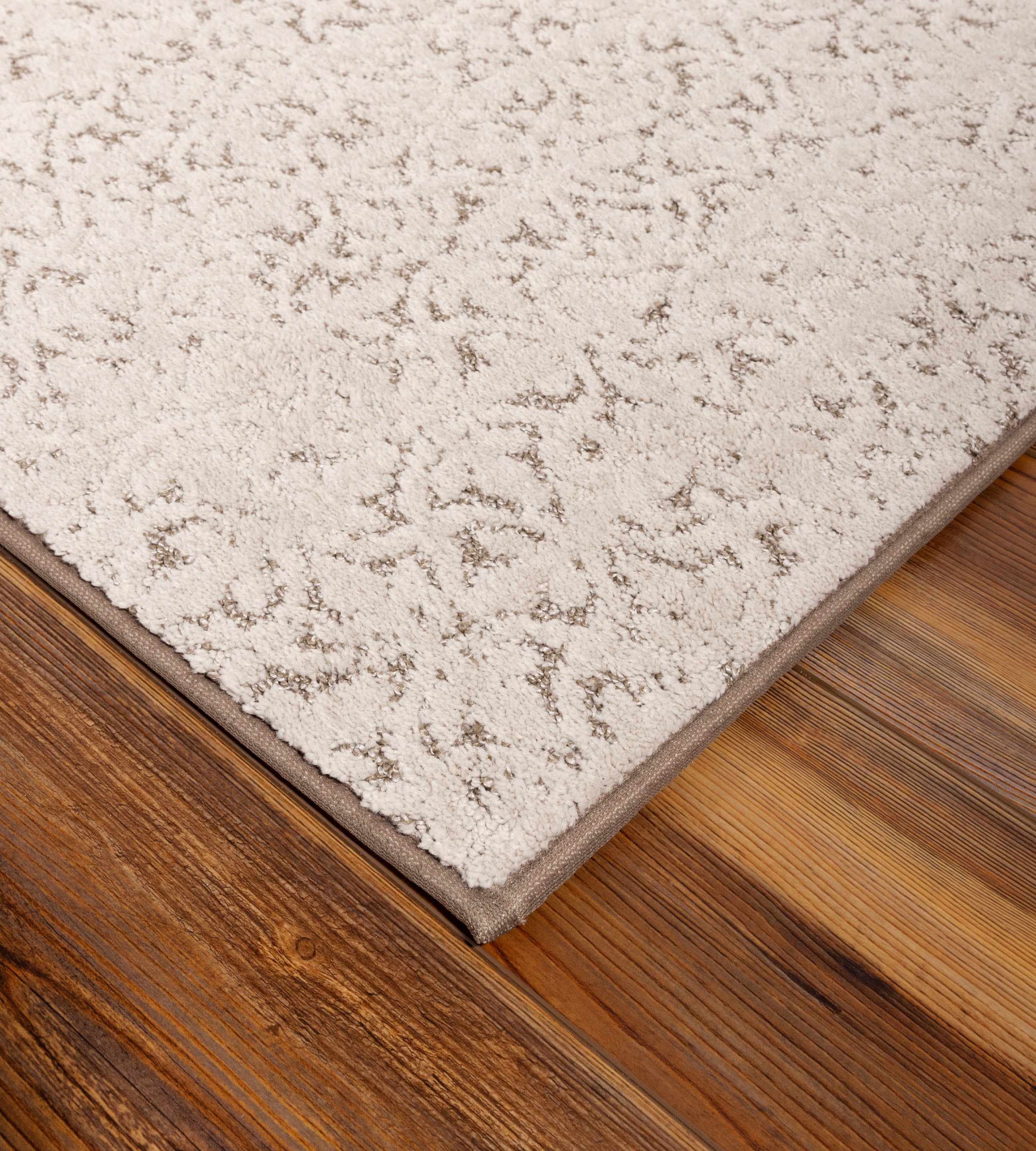 LightImpression_Runner_SoftSense_7b6d9e82-bd2d-4e78-b5d2-0310cad5db67