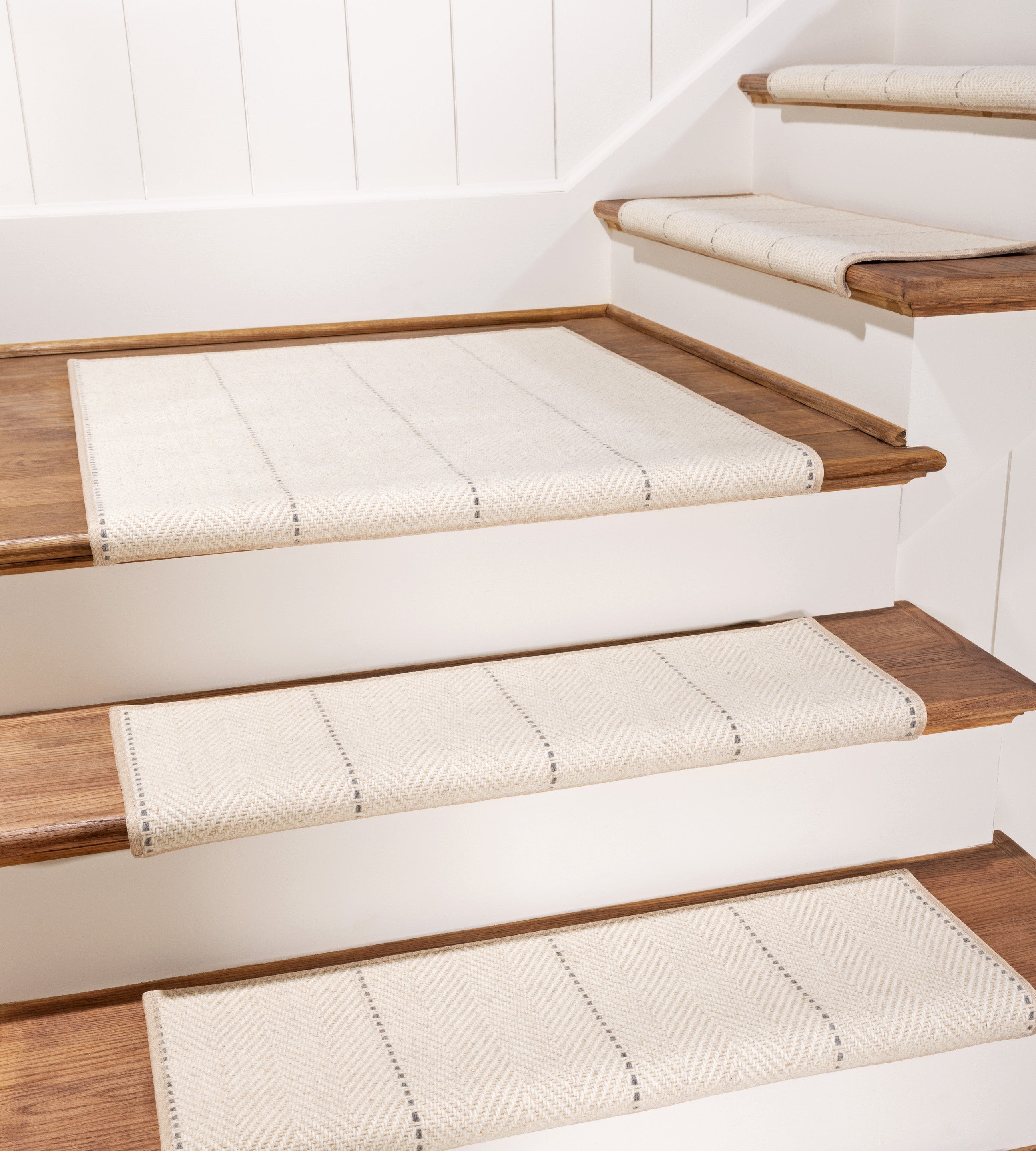 PeterIsland_Cream_Landing_e489307e-2462-4b02-8b19-d0adc5606900